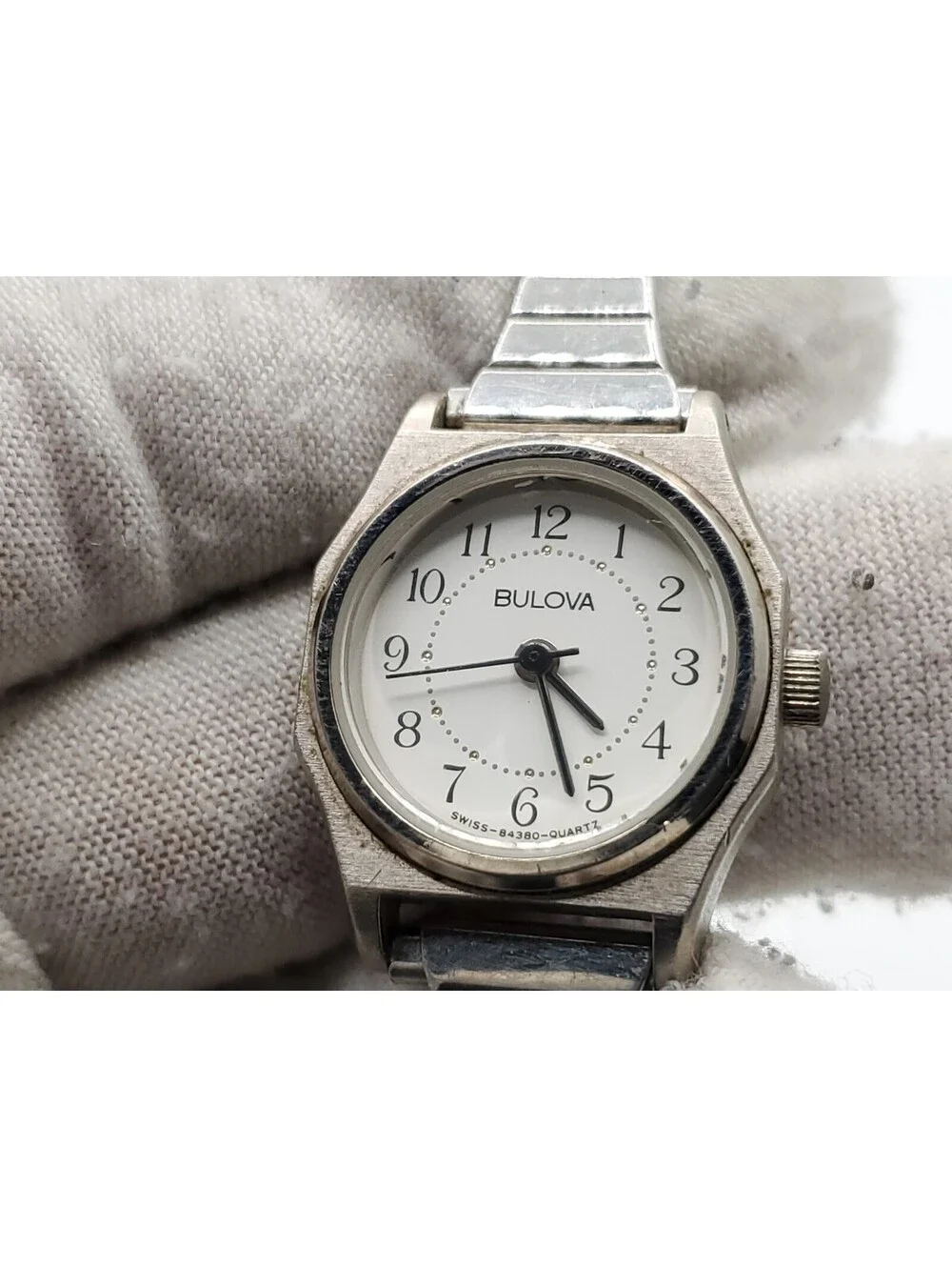 Vintage Bulova P4 Quarts Womens 22mm Watch New Battery White Dial Octagon Case